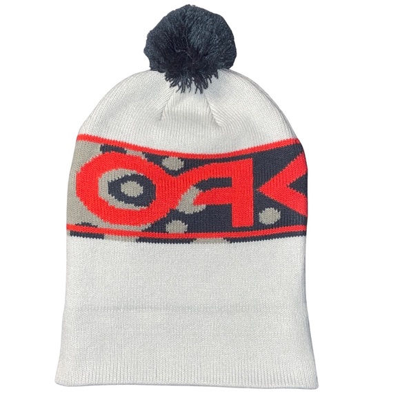 Oakley Unisex Grey Pom Beanie With Red Logo - Picture 2 of 4